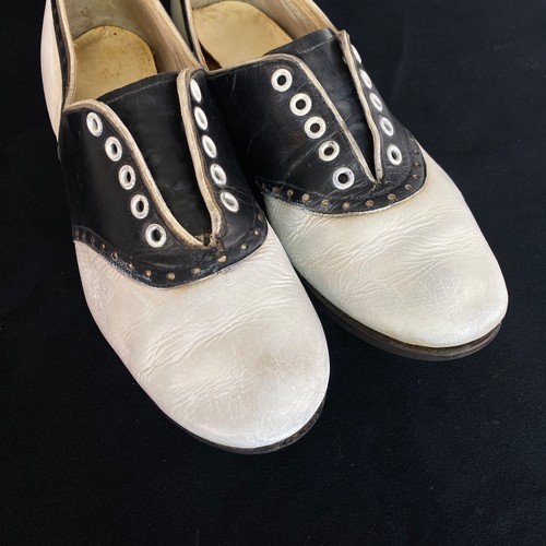 Vintage 1950s black white